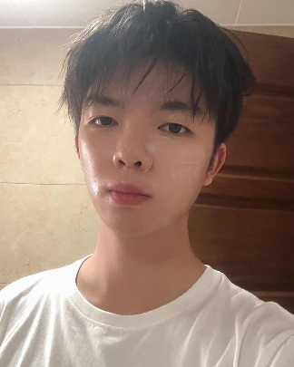 致彬